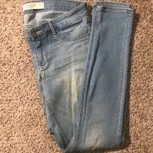 Abercrombie & Fitch Jeans low rise skinny jeans.